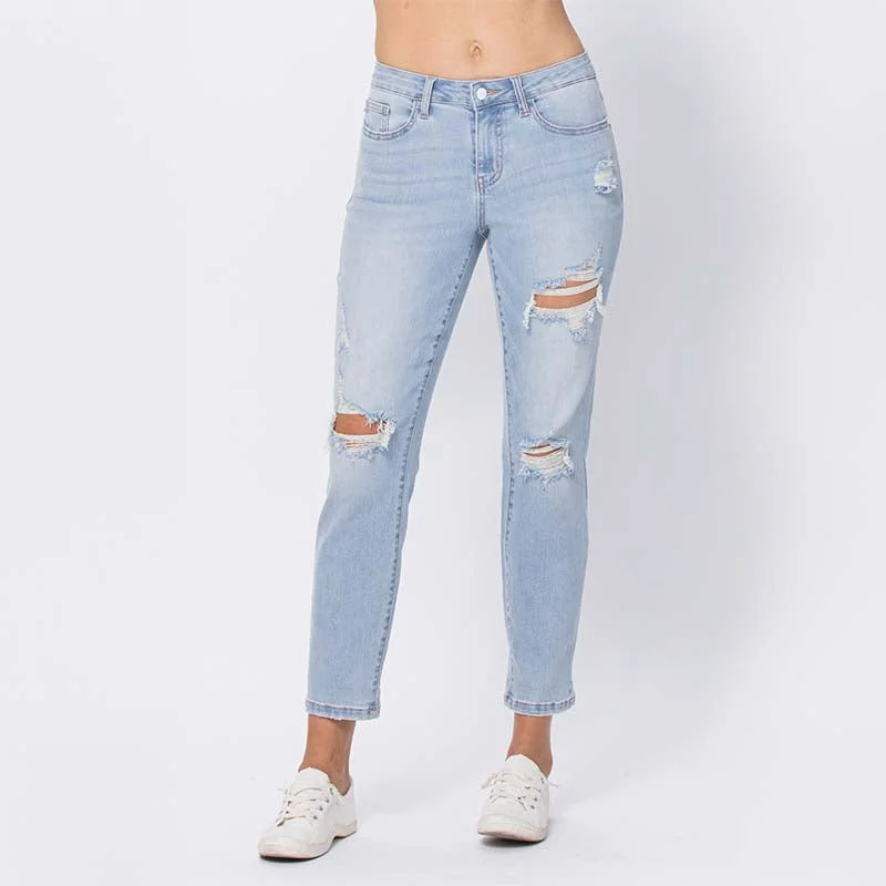 Women's Sports Apparel Destroy Boyfriend Jeans