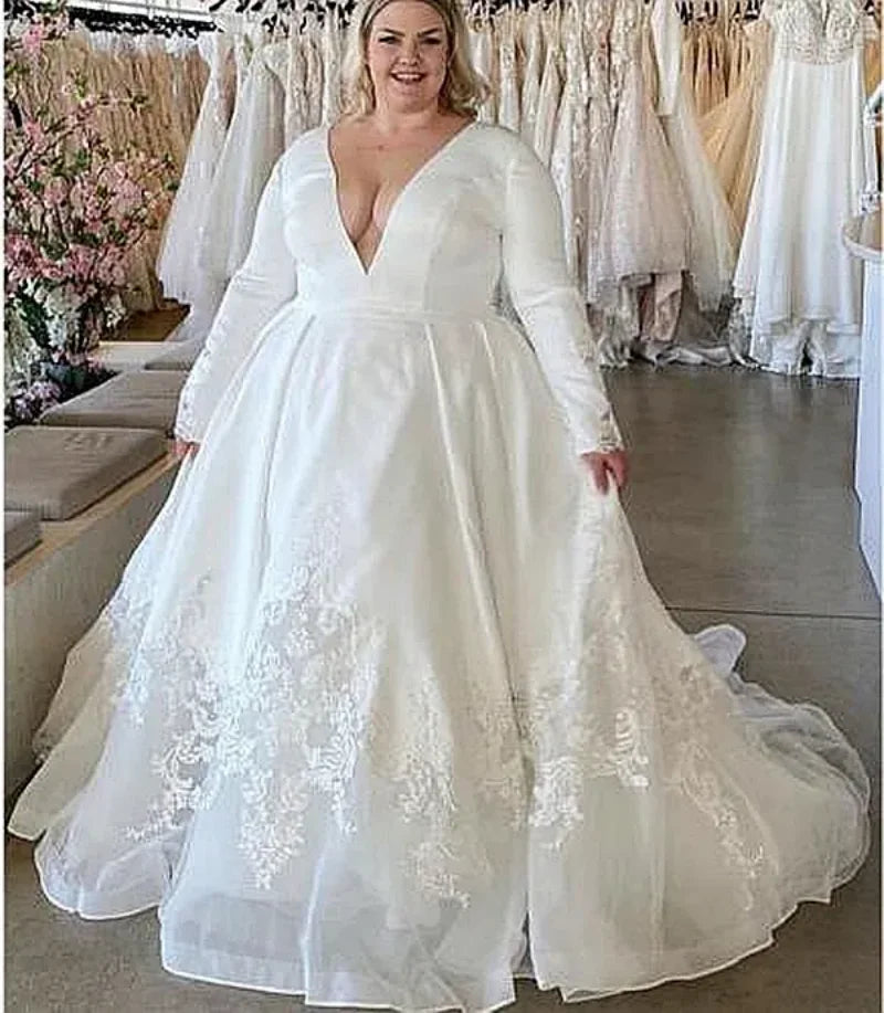 Women's Vintage Garments Charming Plus Size Wedding Dresses For Women A Line Long Sleeves Bridal Gowns Satin With Lace Applique Vestidos De Novia