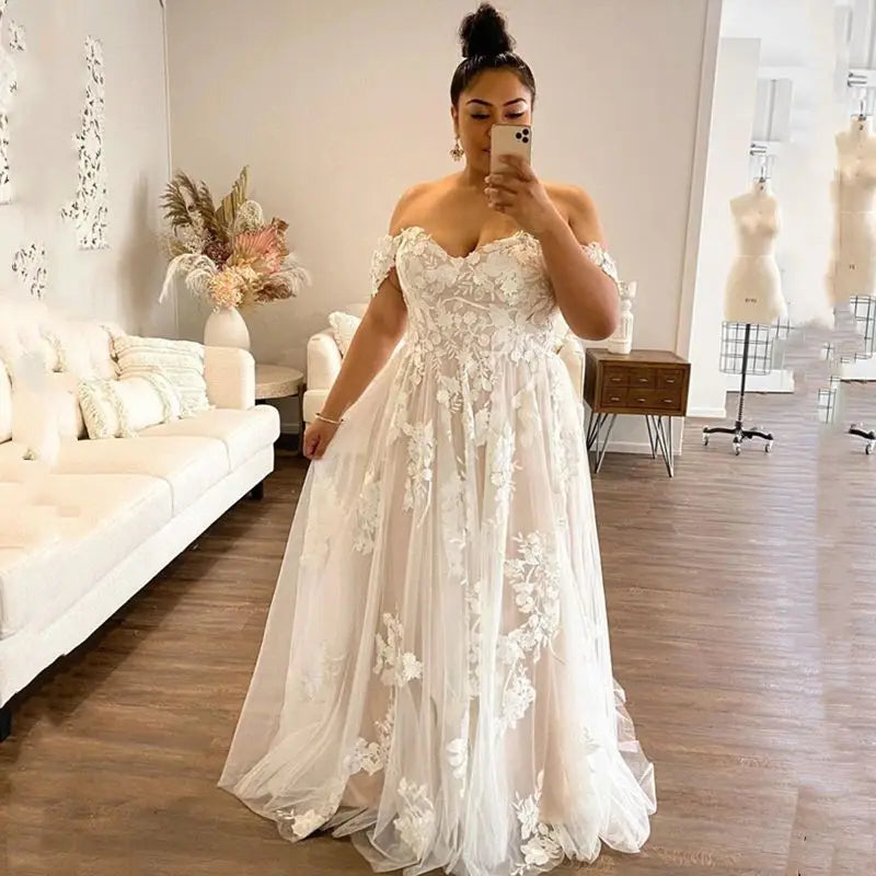 Women's Wedding Apparel Beach Plus Size Wedding Dress Sweetheart Off The Shoulder Appliques Soft Tulle Bridal Gowns Sexy Open Back A-Line Robe De Mariée