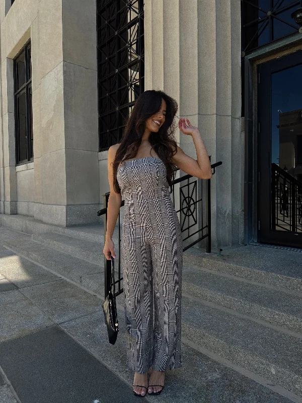 Women's Resort Attire Clocking In Chic Jumpsuit