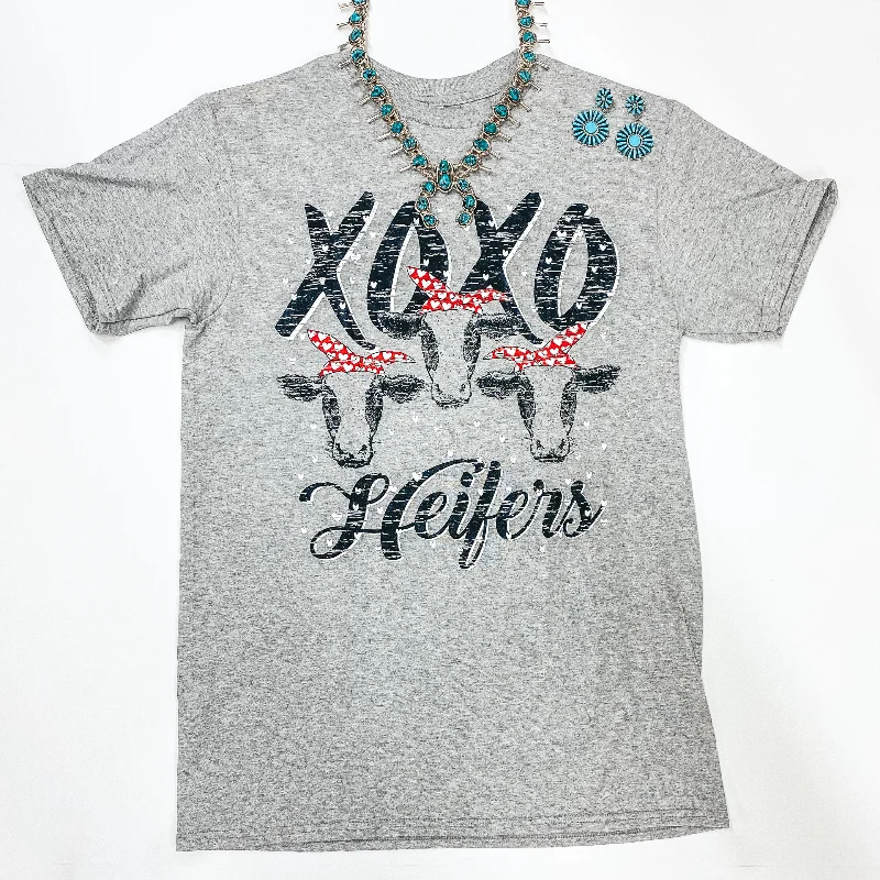 Style Versatile Women's Collection XOXO Heifers Short Sleeve Graphic Tee in Heather Grey Style Versatile Women's Collection XOXO Heifers Short Sleeve Graphic Tee in Heather Grey