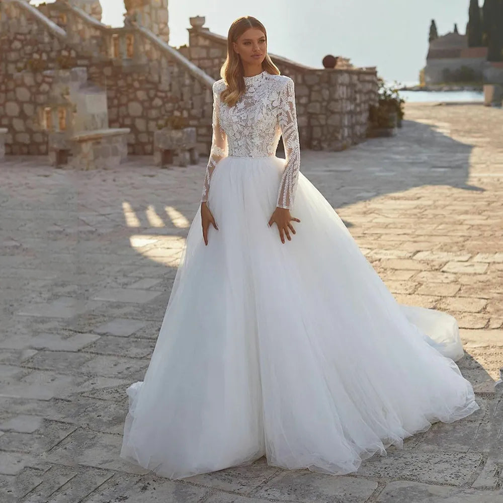 Fashionable Women's Casual Apparel Grace Pretty luxury Princess Wedding Dresses Modest O Neck Long Sleeves Muslim Bride Dresses Bridal Gown vestidos de novia