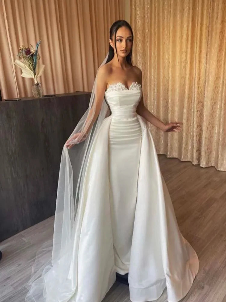 Women's Casual Outfit Sweetheart  Mermaid Wedding Dress With Detachable Train Lace up Back Appliques Sleeves Pearl Bridal Gown With a Veil