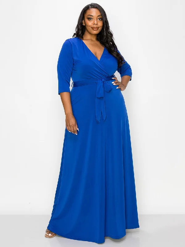 Women's Work Apparel Signature Plus Size Maxi Dress in Royal Blue