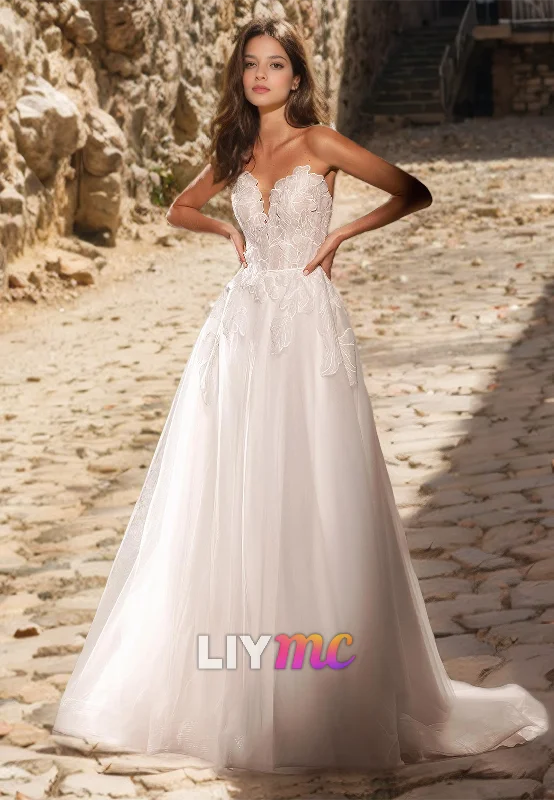 Stylish Outerwear Clothing For Women V-Neck Sleeveless Appliques Tulle A-Line Ball Gown Wedding Dress