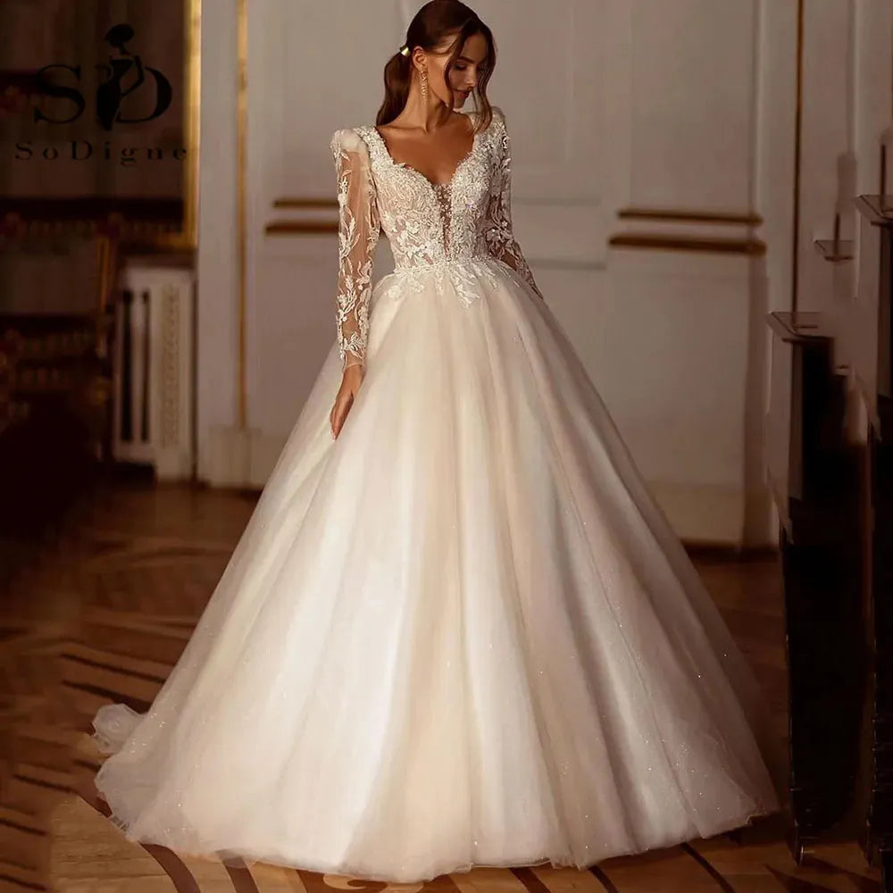 Women's Seasonal Clothes Beautiful Wedding Dresses Gown Lace Appliques Long Sleeve V-Neck Fluffy Mopping Bridal A Line Pockets Backless Elegant