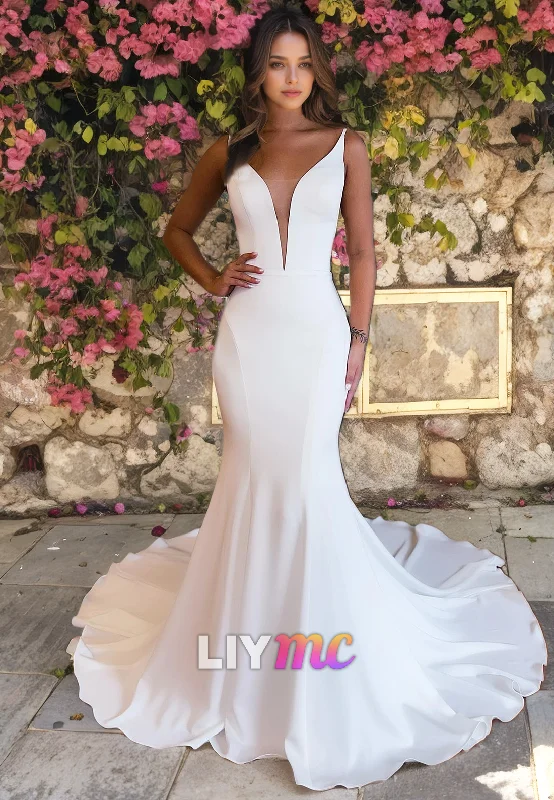 Modern Women's Attire V-Neck Sleeveless Open Back Mermaid Beach Wedding Dress